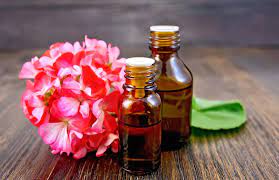 Huile Essentielle De Géranium Rosat 100 Ml - Pure Et Naturelle